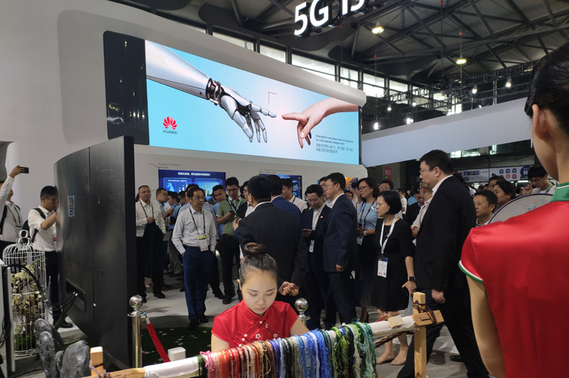 澳视德8k携手华为亮相世界移动通信展MWC2019
